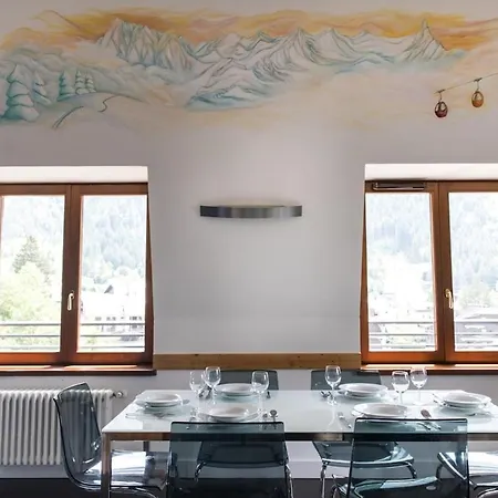Les Alpes شقة